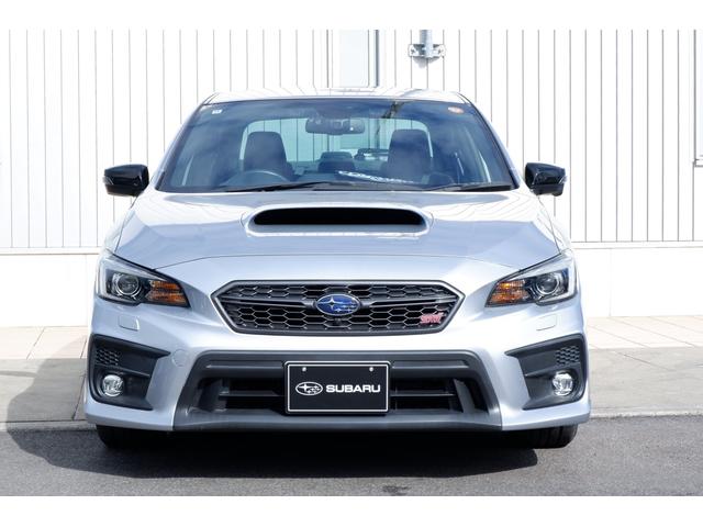 ＷＲＸ Ｓ４ ＳＴＩスポーツ　ＲＥＣＡＲＯシート　タイヤ新品　８インチナビ　ビルシュタイン製サス・本革＆アルカンターラシート・キーレスアクセス＆プッシュスタート・ＬＥＤヘッドライト・電動シート・シートヒーター・フロント＆サイドカメラ・後側方警戒支援・リヤコーナーセンサー（4枚目）