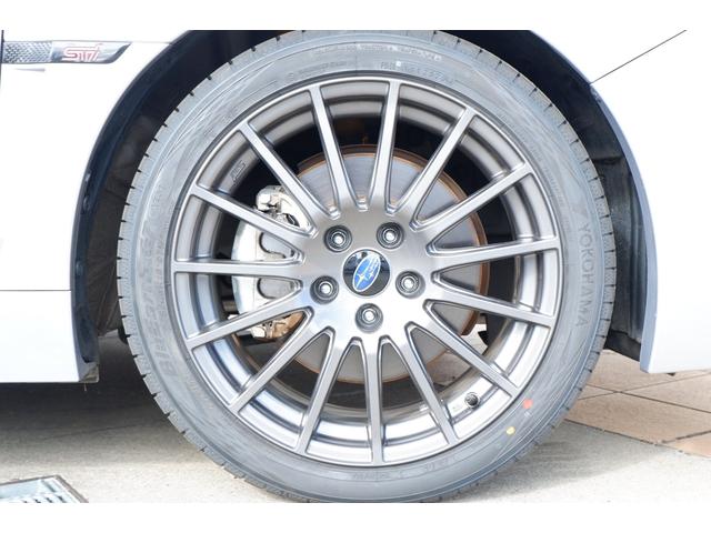 ＷＲＸ Ｓ４ ＳＴＩスポーツ　ＲＥＣＡＲＯシート　タイヤ新品　８インチナビ　ビルシュタイン製サス・本革＆アルカンターラシート・キーレスアクセス＆プッシュスタート・ＬＥＤヘッドライト・電動シート・シートヒーター・フロント＆サイドカメラ・後側方警戒支援・リヤコーナーセンサー（8枚目）