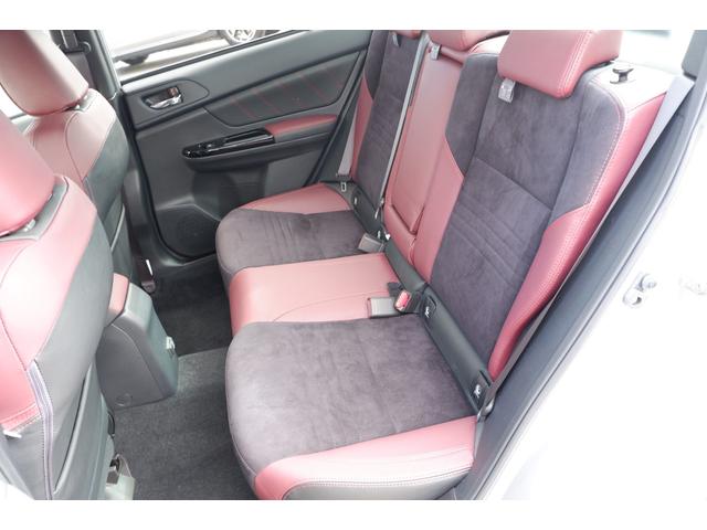 ＷＲＸ Ｓ４ ＳＴＩスポーツ　ＲＥＣＡＲＯシート　タイヤ新品　８インチナビ　ビルシュタイン製サス・本革＆アルカンターラシート・キーレスアクセス＆プッシュスタート・ＬＥＤヘッドライト・電動シート・シートヒーター・フロント＆サイドカメラ・後側方警戒支援・リヤコーナーセンサー（15枚目）