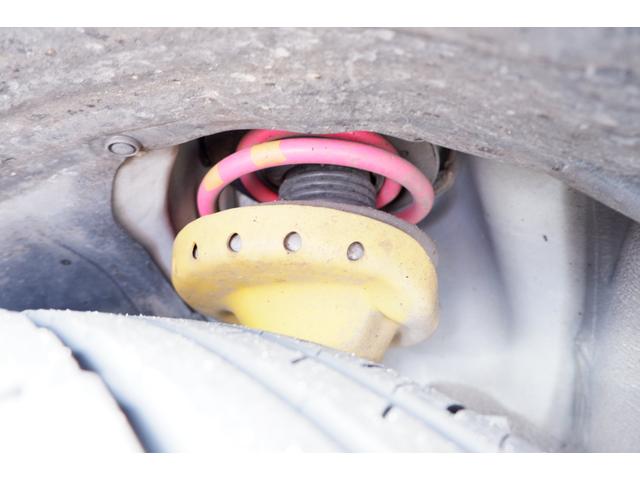 ＷＲＸ Ｓ４ ＳＴＩスポーツ　ＲＥＣＡＲＯシート　タイヤ新品　８インチナビ　ビルシュタイン製サス・本革＆アルカンターラシート・キーレスアクセス＆プッシュスタート・ＬＥＤヘッドライト・電動シート・シートヒーター・フロント＆サイドカメラ・後側方警戒支援・リヤコーナーセンサー（19枚目）