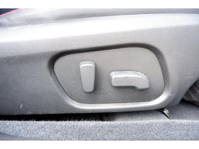 ＷＲＸ Ｓ４ ＳＴＩスポーツ　ＲＥＣＡＲＯシート　タイヤ新品　８インチナビ　ビルシュタイン製サス・本革＆アルカンターラシート・キーレスアクセス＆プッシュスタート・ＬＥＤヘッドライト・電動シート・シートヒーター・フロント＆サイドカメラ・後側方警戒支援・リヤコーナーセンサー（36枚目）