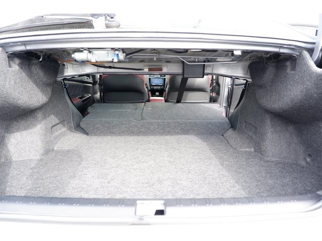 ＷＲＸ Ｓ４ ＳＴＩスポーツ　ＲＥＣＡＲＯシート　タイヤ新品　８インチナビ　ビルシュタイン製サス・本革＆アルカンターラシート・キーレスアクセス＆プッシュスタート・ＬＥＤヘッドライト・電動シート・シートヒーター・フロント＆サイドカメラ・後側方警戒支援・リヤコーナーセンサー（68枚目）