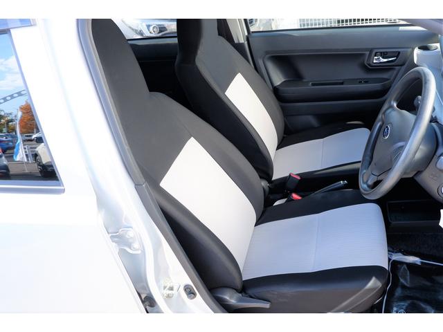 プレオプラス Ｌ　スマートアシスト　ＬＥＤヘッドライト　電動格納ドアミラー　スマートシストＩＩＩ・ＣＤ＆ラジオオーディオ・キーレスエントリー・前後コーナーセンサー・マニュアルエアコン・フルホイールキャップ・カラードドアハンドル・コンビニフック（12枚目）