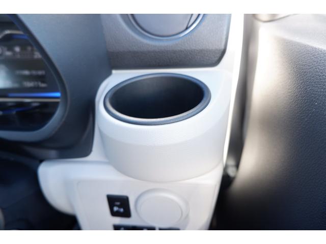 プレオプラス Ｌ　スマートアシスト　ＬＥＤヘッドライト　電動格納ドアミラー　スマートシストＩＩＩ・ＣＤ＆ラジオオーディオ・キーレスエントリー・前後コーナーセンサー・マニュアルエアコン・フルホイールキャップ・カラードドアハンドル・コンビニフック（32枚目）