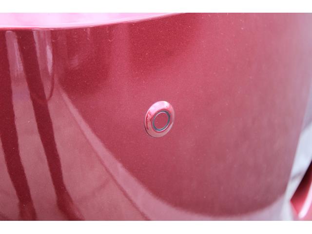 �u�t�����g�R�[�i�[�Z���T�[�v���������Ă��܂��A�ᑬ�ł̑O�i���ɏ�Q�������m����ƌx�����ƃf�B�X�v���C�\���Œ��ӂ𑣂��Ă���܂�