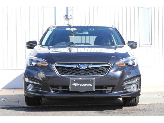 インプレッサスポーツ 2.0i-S 8インチナビ&バックカメラ ETC2.0 キーレスアクセス&プッシュスタート・LEDヘッドライト(ステアリング連動機能付)・フォグライト・電動シート・本革巻きステアリング・後側方警戒支援システム・歩行者保護エアバック・18インチアルミホイール(4枚目)