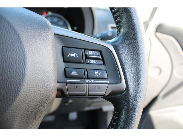 �X�e�A�����O�X�|�[�N�E���ɂ̓A�C�T�C�g�́u�S�ԑ���Ǐ]�N���[�Y�R���g���[���v�̃X�C�b�`��z�u�A�X�o���̒Ǐ]�N���R���͒�~���獂����܂őS�Ђ�Ǐ]���Ă���܂��A�������s�����łȂ��a�؎����g���ĕ֗��ł�