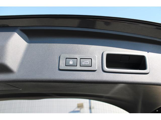 レヴォーグ ＳＴＩスポーツＥＸ　コムテック製前後ドラレコ　ＥＴＣ　アイサイトＸ・電子制御ダンパー・１１．６インチナビ＆インフォメーションディスプレイ（ＡｐｐｌｅＣａｒｐｌａｙ対応）・フロント＆サイド＆バックカメラ・リヤコーナーセンサー・電動リヤゲート・シートヒーター（26枚目）