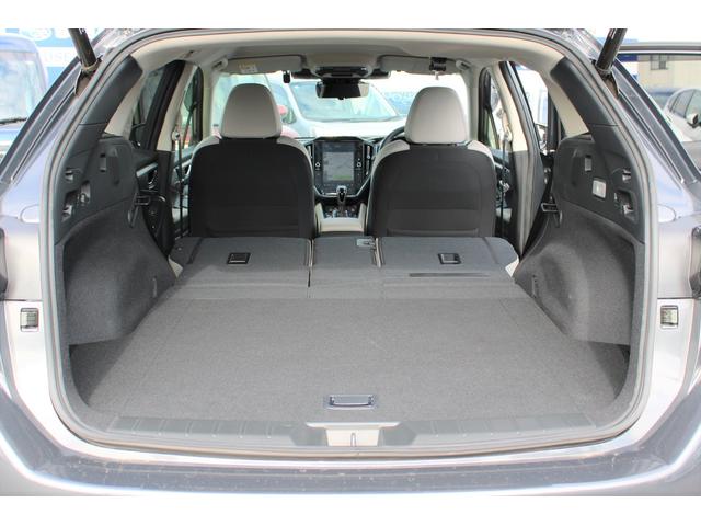 ��ȃV�[�g�o�b�N��O�|����ƁA�P�X�O�������炢�̒����̂���傫�ȉו����ڂ����܂�