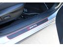 社外品の「サイドシルガード」も装着されています