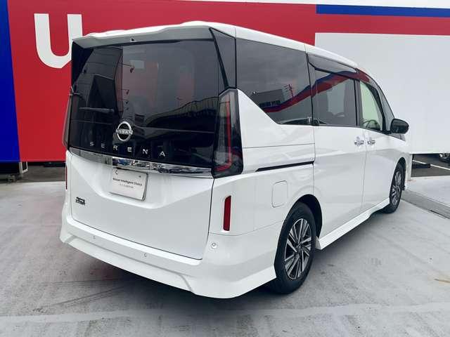 セレナ 2.0 ハイウェイスターV ワンオーナー 禁煙車 寒冷地仕様(ハンド(2枚目)