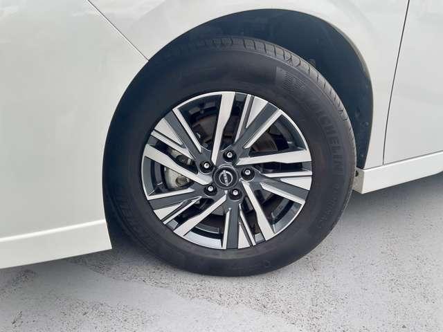 セレナ 2.0 ハイウェイスターV ワンオーナー 禁煙車 寒冷地仕様(ハンド(7枚目)