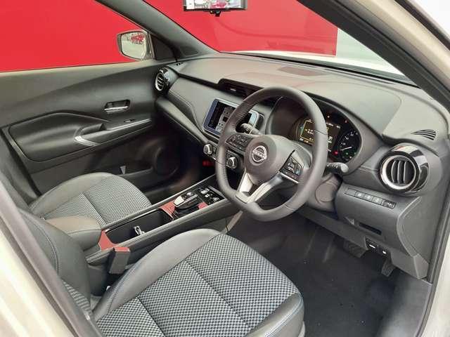 キックス X 雹 車検整備付き 寒冷地仕様(シート・ステアリングヒーター) プロパイロット アラウンドビューモニター オートブレーキホールド LEDヘッドライト(オートハイビーム付き)(8枚目)