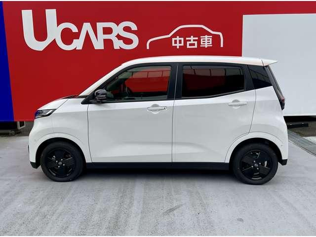 サクラ Ｘ　９０周年記念車　当社試乗車　純正９インチメモリーナビ（フルセグＴＶ・Ｂｌｕｅｔｏｏｔｈ接続・ＤＶＤ再生）　アラウンドビューモニター　ＥＴＣ　オートブレーキホールド　ＬＥＤヘッドライト　充電ケーブル付（7枚目）