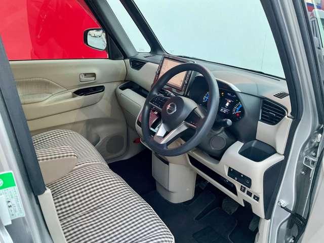 ルークス ６６０　Ｘ　ワンオーナー　禁煙車　車検整備付き（9枚目）