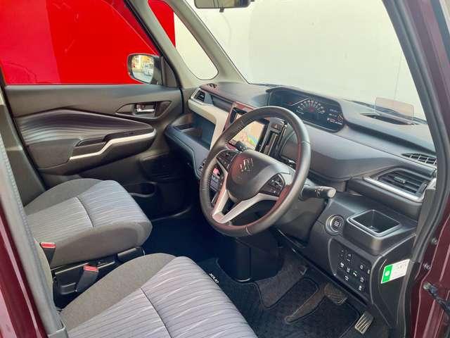 ソリオ ハイブリッドＭＺ　ワンオーナー　禁煙車　パナソニック製８インチメモリーナビ（Ｂｌｕｅｔｏｏｔｈ接続・フルセグＴＶ・ＤＶＤ再生）　全方位モニター　ヘッドアップディスプレイ　両側パワースライド　ＬＥＤヘッドライト（10枚目）