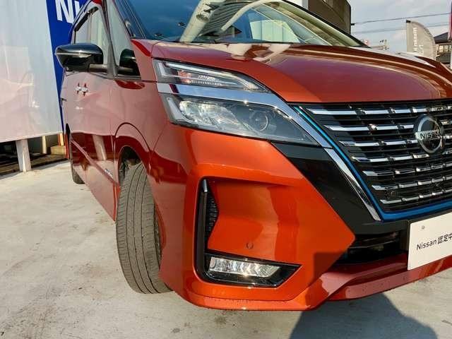 セレナ e-パワー ハイウェイスターV プロパイロット シートヒーター 車検整備付き タイヤ4本新品交換 ワンオーナー 純正9インチメモリーナビ アラウンドビューモニター ハンズフリーオートドア ETC LEDヘッドライト(7枚目)