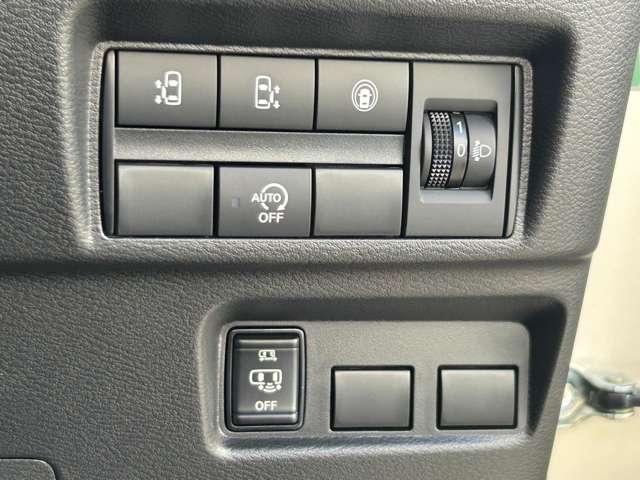ルークス ハイウェイスター　Ｘ　雹害車　オーディオレス　全周囲モニター（ルームミラー内）　オートライト　両側ハンズフリーオートスライドドア　ＬＥＤヘッドライト　エマージェンシーブレーキ（16枚目）