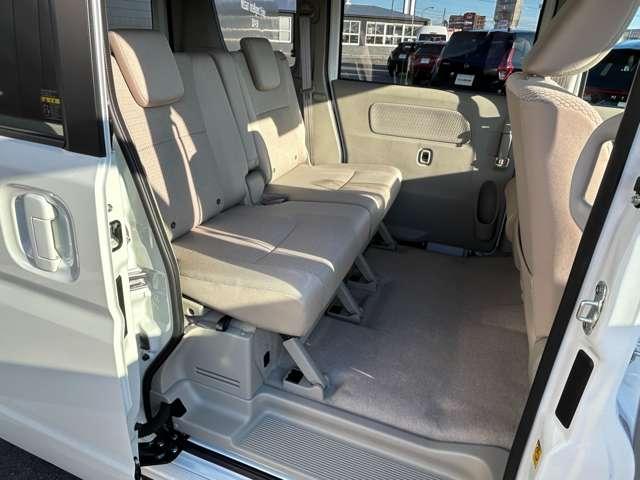 クリッパーリオ E 雹害車 4輪駆動車 オーディオレス 運転席シートヒーター リアヒーター エマージェンシーブレーキ 左側電動オートスライドドア LEDヘッドランプ フォグランプ バックソナーブザー USB&タイプC電源(17枚目)