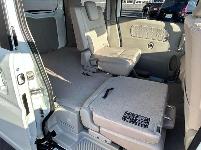 クリッパーリオ E 雹害車 4輪駆動車 オーディオレス 運転席シートヒーター リアヒーター エマージェンシーブレーキ 左側電動オートスライドドア LEDヘッドランプ フォグランプ バックソナーブザー USB&タイプC電源(18枚目)