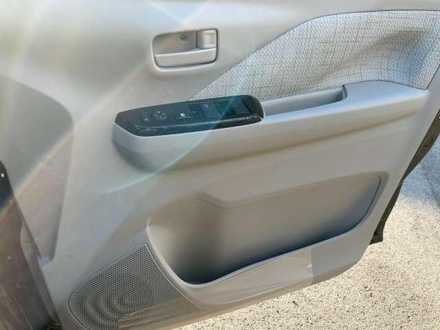 デイズ X 雹害車 オーディオレス 禁煙車 バックモニター オートライト アイドリングストップ USB電源ソケット エマージェンシーブレーキ(15枚目)