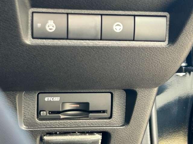 オーラ Ｇ　レザーエディション　雹害車　メーカーナビ　地デジフルセグ　全周囲モニター　プロパイロット　ＬＥＤヘッドライト　オートライト　ワイヤレス充電器　Ｂｌｕｅｔｏｏｔｈ対応　ＵＳＢ＆タイプＣ電源ソケット　エマージェンシーブレーキ（17枚目）