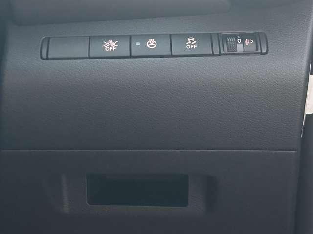 キックス X 雹害車 オーディオレス仕様 全周囲モニター 禁煙車 ハンドル&シートヒーター LEDヘッドランプ オートライト フォグランプ プロパイロット USB電源 エマージェンシーブレーキ(16枚目)