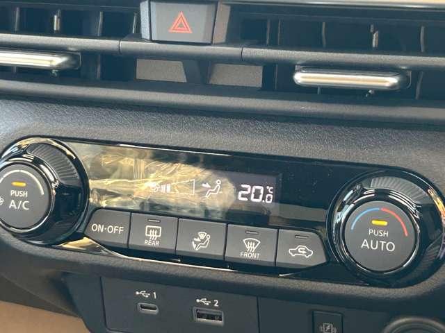 オーラ １．２　Ｇ　レザーエディション　雹害車　メーカーナビ　地デジフルセグ（12枚目）