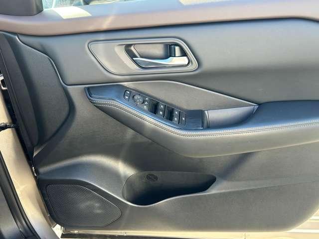 エクストレイル X e-4ORCE 90周年記念車 当社試乗車車 メーカーナビ 地デジフルセグ 全周囲モニター プロパイロット ハンドル&シートヒーター Bluetooth対応 USB&タイプC電源 ワイヤレス充電 ハンズフリー電動オートバックドア(19枚目)