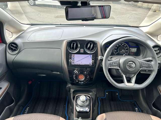 ノート e-パワー メダリスト 禁煙車 純正ナビ地デジフルセグ 全周囲モニター ETC ドラレコ クルーズコントロール LEDヘッドランプ オートライト エマージェンシーブレーキ(4枚目)