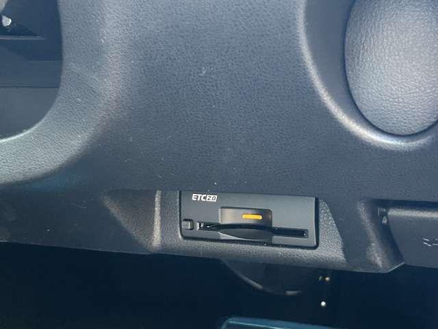 フェアレディZ バージョンST 雹害車 メーカーナビ 地デジフルセグ バックモニター シートヒーター クルーズコントロール ETC LEDヘッドランプ オートライト フォグランプ パドルシフト USB電源 Bluetooth対応(20枚目)