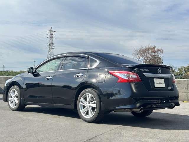 ティアナ ２．５　ＸＶ　ナビＡＶＭパッケージ　メーカーナビ　地デジフルセグ（2枚目）