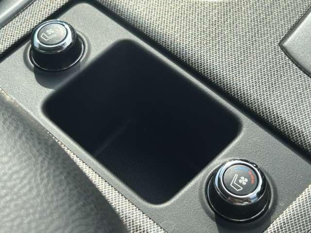 ティアナ ２．５　ＸＶ　ナビＡＶＭパッケージ　メーカーナビ　地デジフルセグ（12枚目）