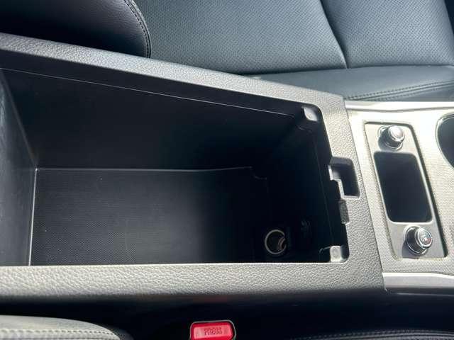 ティアナ ２．５　ＸＶ　ナビＡＶＭパッケージ　メーカーナビ　地デジフルセグ（13枚目）