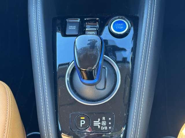 キックス １．２　Ｘ　ツートーン　インテリアエディション　（ｅ－ＰＯＷＥＲ）　禁煙車　純正ナビ　地デジフルセグ（11枚目）