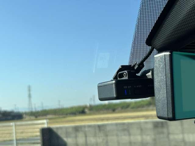 キックス １．２　Ｘ　ツートーン　インテリアエディション　（ｅ－ＰＯＷＥＲ）　禁煙車　純正ナビ　地デジフルセグ（16枚目）