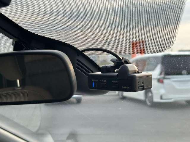 セレナ 2.0 ハイウェイスター V 禁煙車 純正ナビ 地デジフルセグ(19枚目)