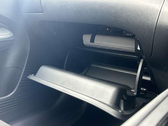 ノート 1.2 X 社有車 禁煙車 純正ナビ 地デジフルセグ(15枚目)