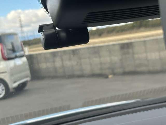 ノート 1.2 X 社有車 禁煙車 純正ナビ 地デジフルセグ(19枚目)