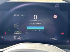 メーター周りはスピードだけでなく様々な情報を表示できるアドバンスドドライブアシストディスプレイです 5