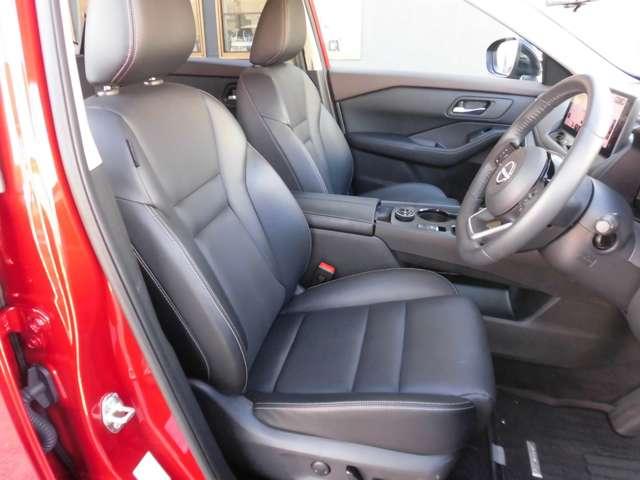 エクストレイル １．５　Ｘ　ｅ－４ＯＲＣＥ　９０周年記念車　４ＷＤ　店頭販売限定車　当社社有車　メーカーナビ（14枚目）