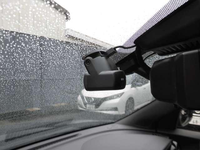 キックス X メモリーナビ プロパイロット アラウンドビューモニター ブルートゥースオーディオ フルセグ ドライブレコーダー ETC インテリジェントルームミラー(14枚目)