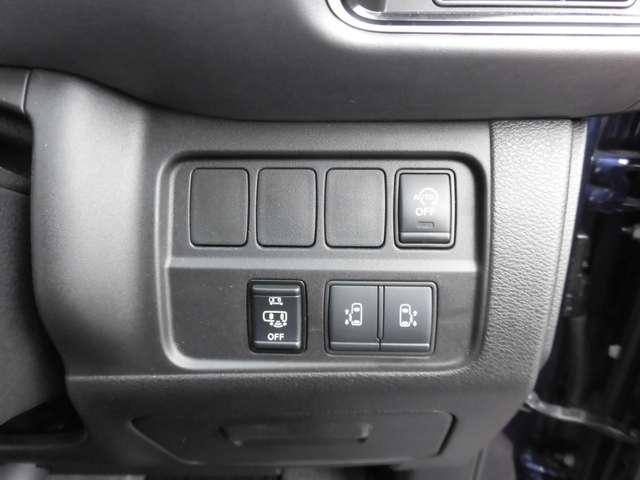 セレナ ハイウェイスターＶ　メモリーナビ　プロパイロット　アラウンドビューモニター　ドライブレコーダー　ＥＴＣ　シートヒーター　インテリジェントルームミラー　両側オートスライドドア（12枚目）