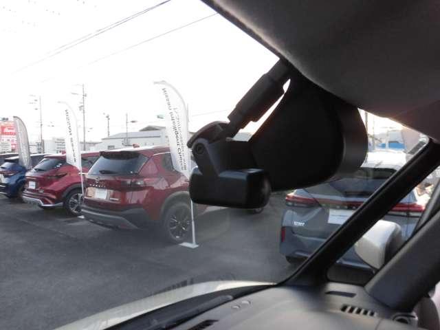 ルークス ６６０　Ｘ　メモリーナビ　全周囲カメラ（12枚目）