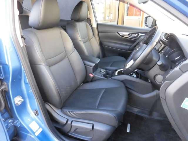 エクストレイル ２．０　２０Ｘ　２列車　４ＷＤ　メモリーナビ　全周囲カメラ（16枚目）