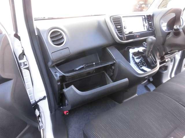 デイズルークス X Vセレクション メモリーナビ アラウンドビューモニター ブルートゥースオーディオ フルセグ ETC 両側オートスライドドア ハロゲンヘッドライト(13枚目)