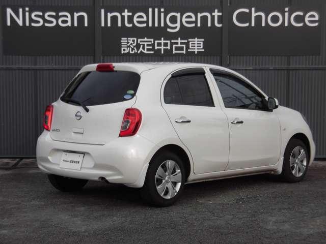 マーチ S プラムインテリア CD再生機能付きAM・FMチューナー キーレスエントリー マニュアルエアコン ハロゲンヘッドライト(2枚目)