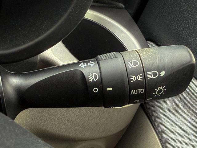 DAIHATSU CAST STYLE G LIMITED SA III