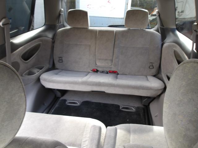 エスティマＬ Ｇ　ツインムーンルーフ　Ｖ６／３０００　回転シート　８人乗　ナビ／ＡＭ／ＦＭ／ＣＤチューナー　ＥＴＣ　ＵＶ＆プライバシーガラス　Ｗエアコン　キーレス　ウッドコンビハンドル　チルトステアリング　アームレスト（23枚目）