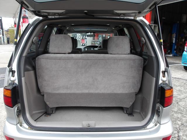 エスティマＬ Ｇ　ツインムーンルーフ　Ｖ６／３０００　回転シート　８人乗　ナビ／ＡＭ／ＦＭ／ＣＤチューナー　ＥＴＣ　ＵＶ＆プライバシーガラス　Ｗエアコン　キーレス　ウッドコンビハンドル　チルトステアリング　アームレスト（37枚目）